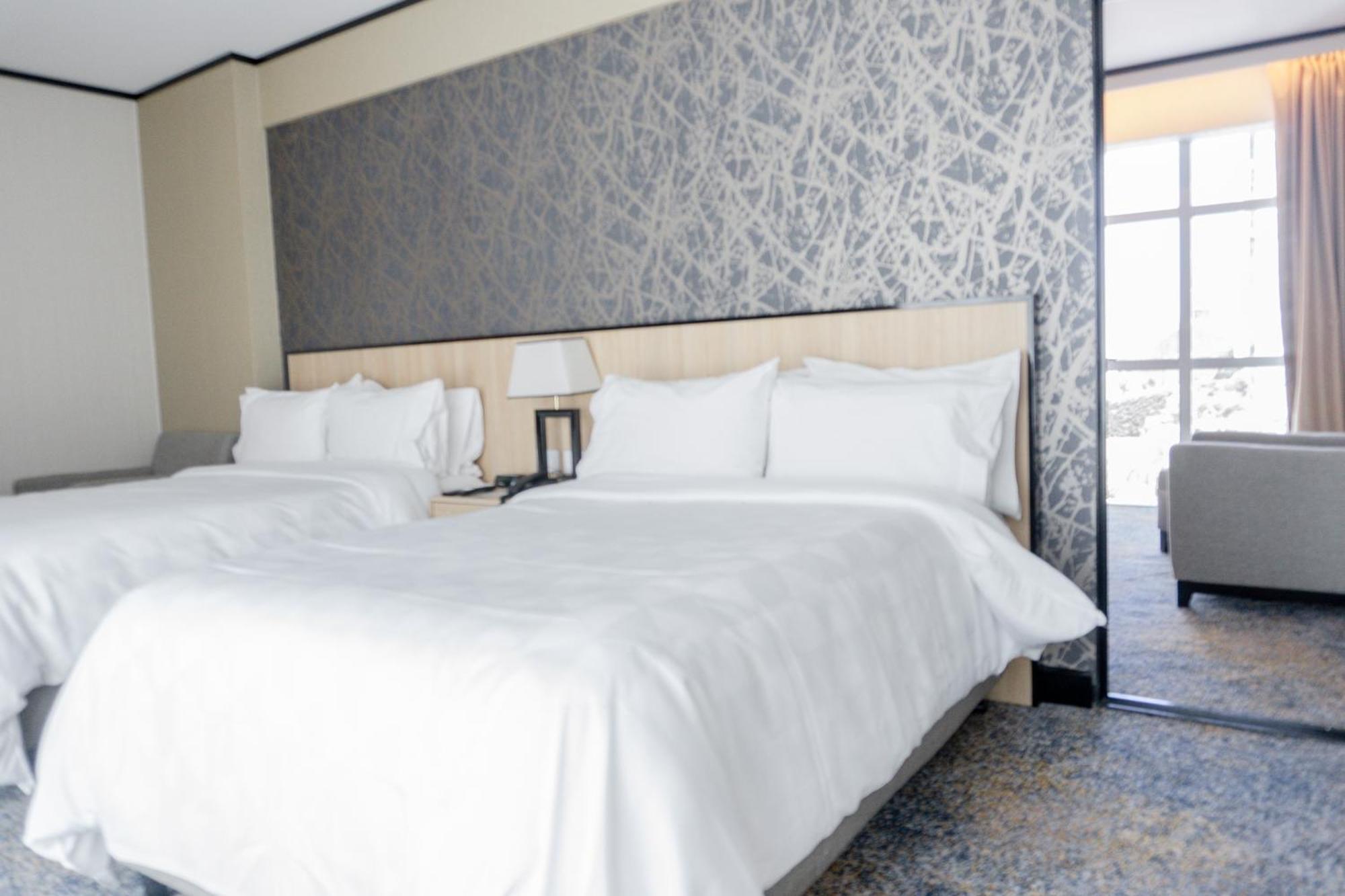 Holiday Inn Rosario By Ihg Екстериор снимка