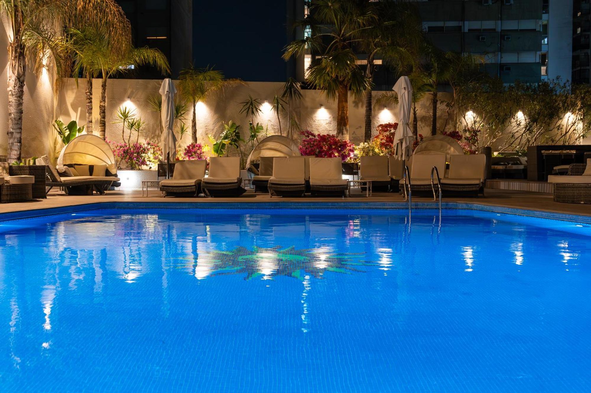 Holiday Inn Rosario By Ihg Екстериор снимка