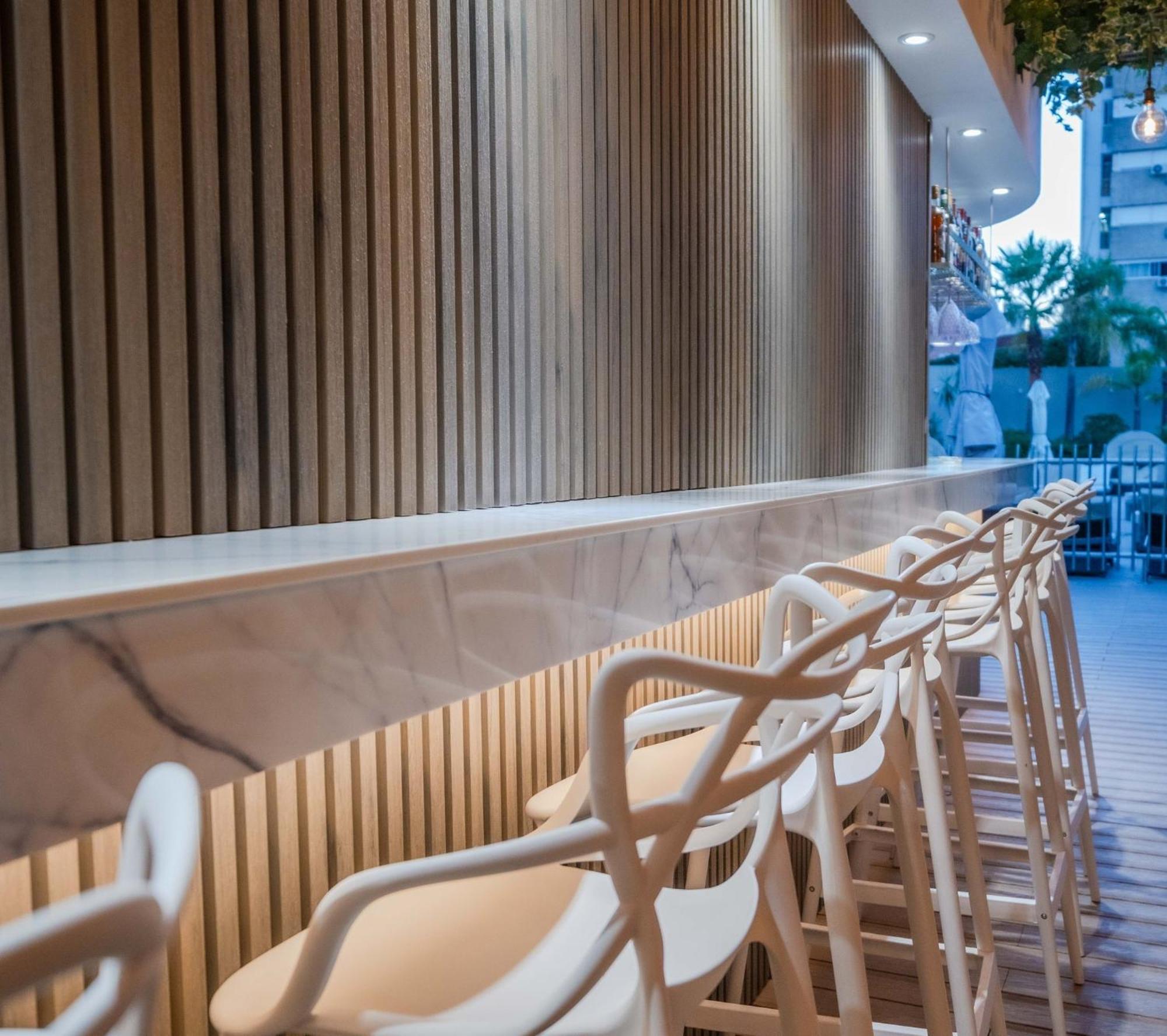 Holiday Inn Rosario By Ihg Екстериор снимка